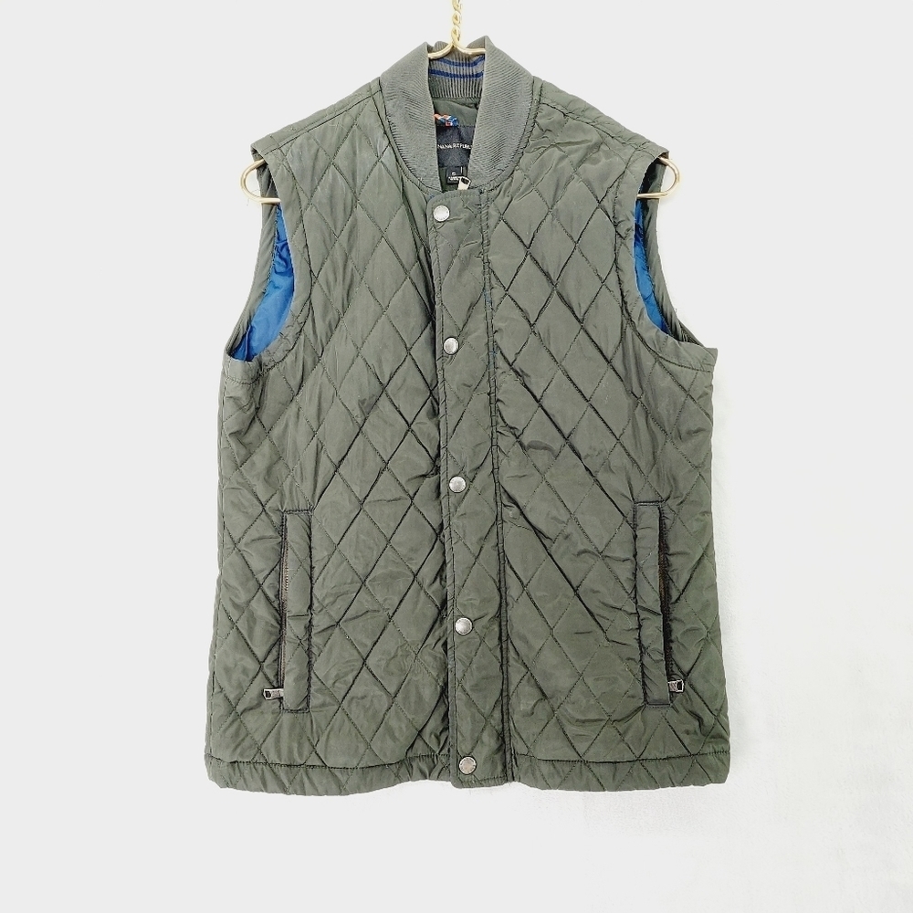 Banana Republic Olive Green Quilted Snap Side Zip Pockets Puffer Vest  P3703